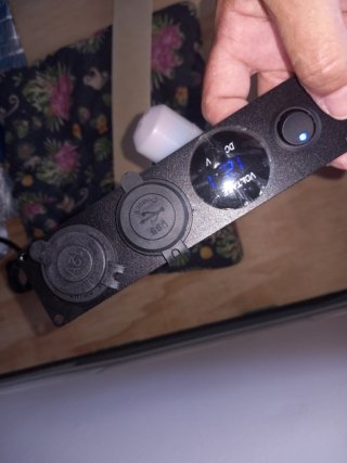 1000023830